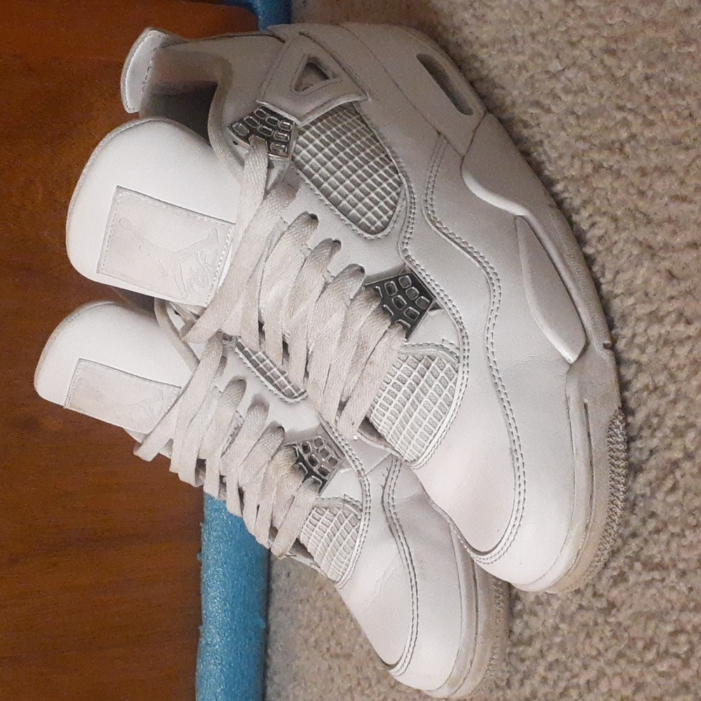 Jordan 4 pure money